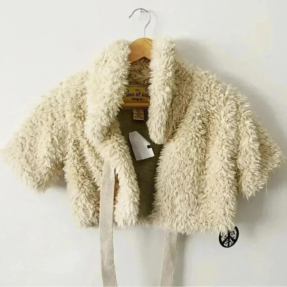 NWT Girls Piece of Cake Sherpa  Cardigan Short Sleeve 12/14 - Picture 1 of 5